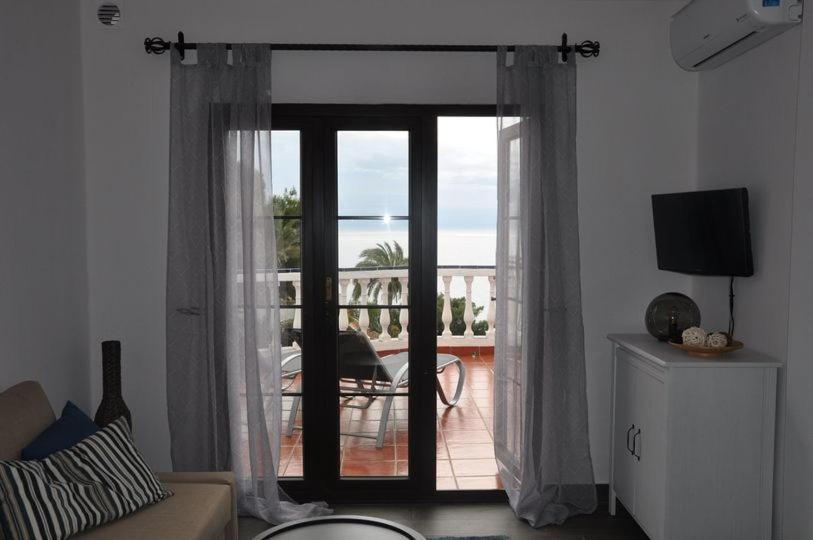 Apartamento Nerja With View Exterior foto